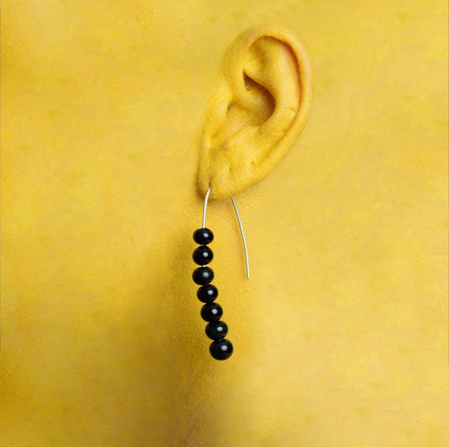 Centouno Black Dangle Earrings